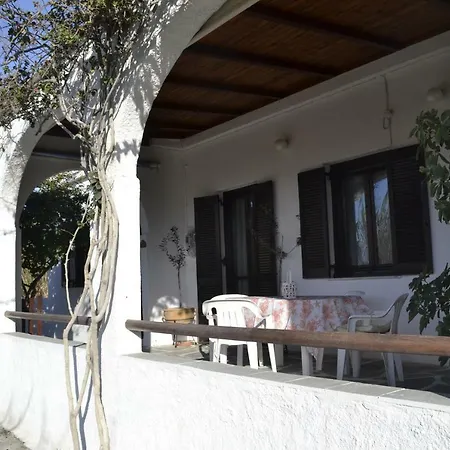 펜션 Charming Traditional House In Agia Anna Beach