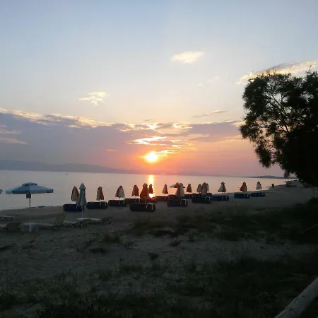 Charming Traditional House In Agia Anna Beach *